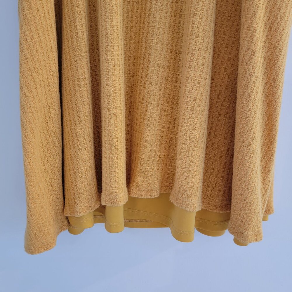 Honestee Yellow Knit Dress Medium - Picture 2 of 6